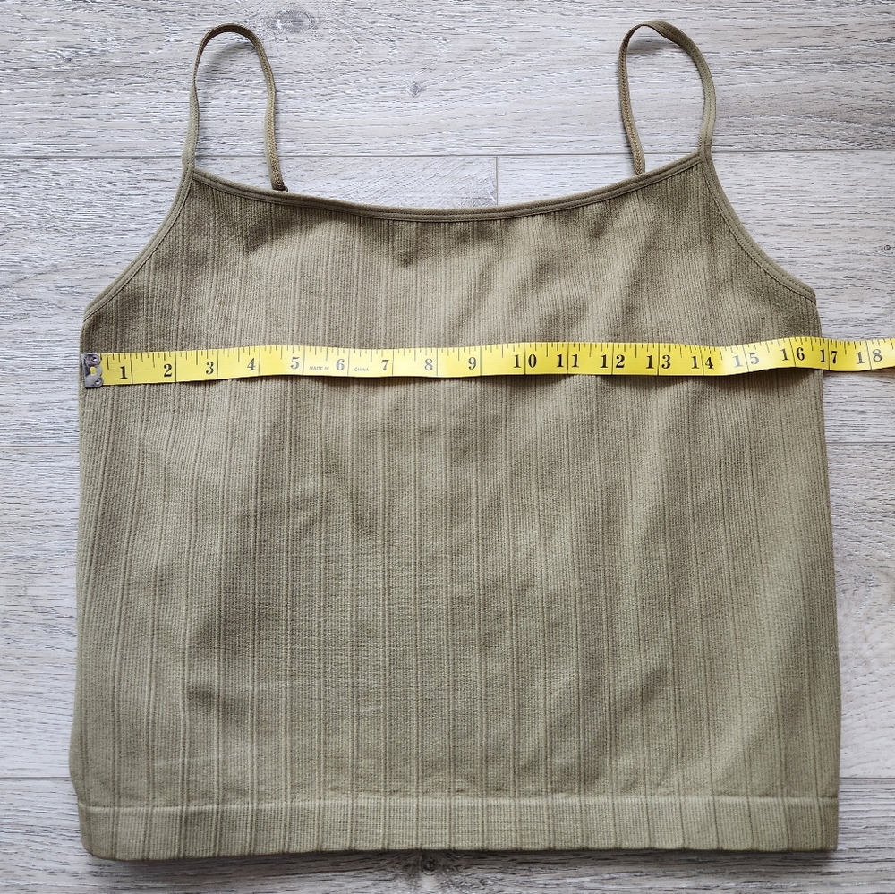 J.o & Co Harlow Tank Top Camel Color Womens L XL Spaghetti Strap Cropped - Picture 9 of 9